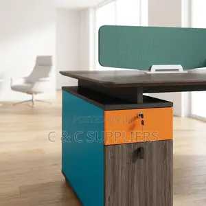 Modern 4-Seater Team Workstation Desk