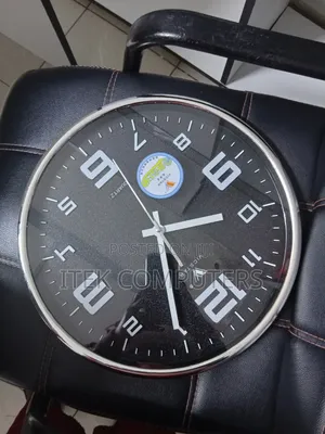 Hidden Wall Clock Camera With WiFi for Smart Security Monitoring Usage