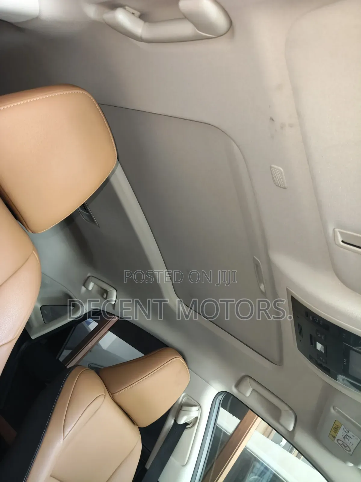 Lexus NX 300 FWD 2019 White
