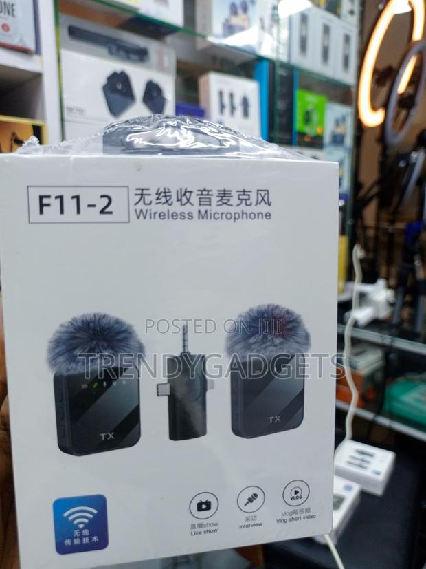F11-2 Wireless Lavalier Microphone 2 Mics 3-in-1 for Phone Camera - main view