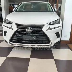 Lexus NX 300 FWD 2019 White