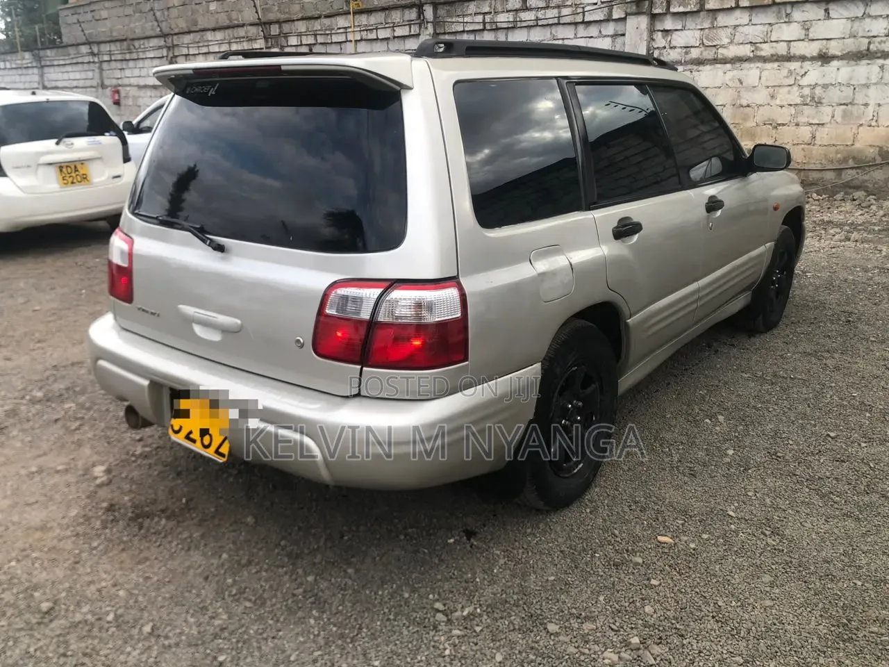 Subaru Forester 2.0 S 2000 Gold