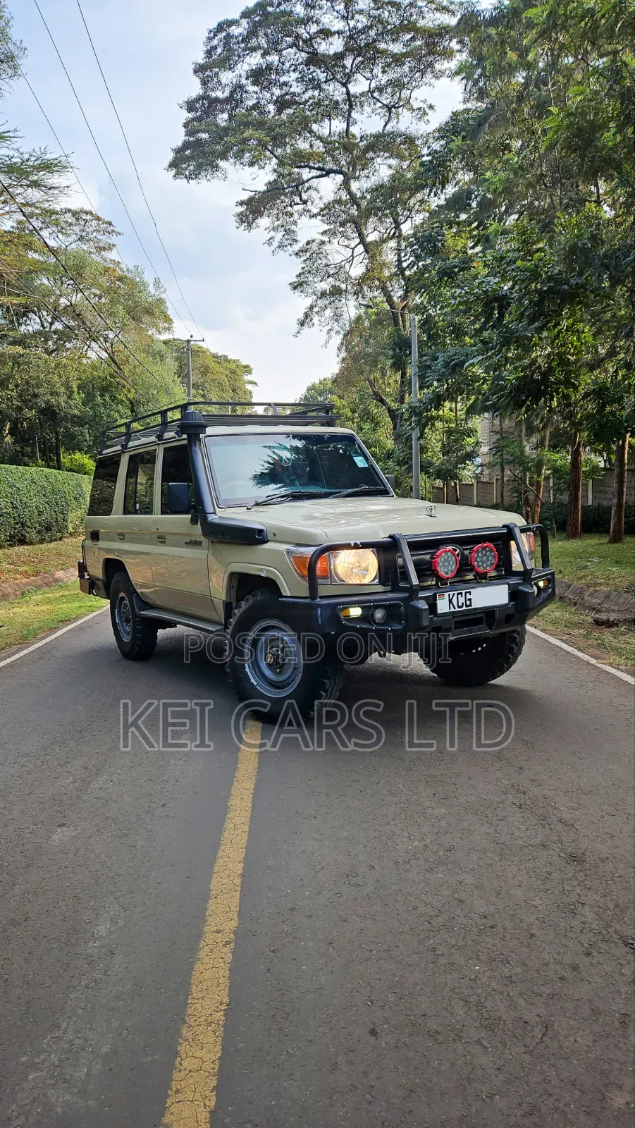 Toyota Land Cruiser 76 Series 2017 Beige