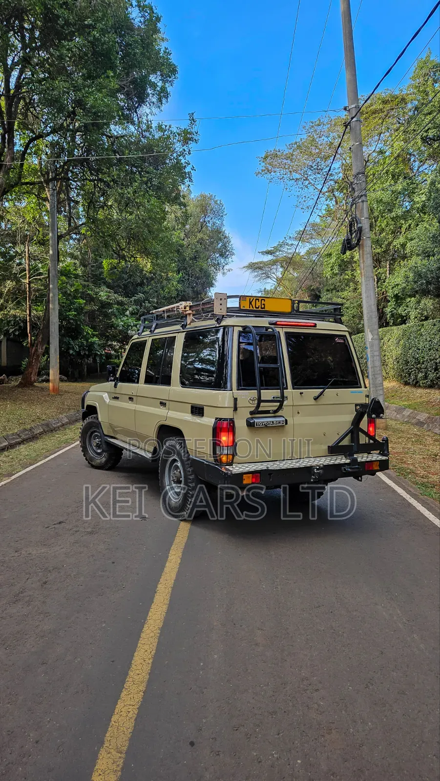 Toyota Land Cruiser 76 Series 2017 Beige