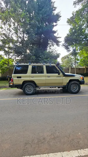 Toyota Land Cruiser 76 Series 2017 Beige