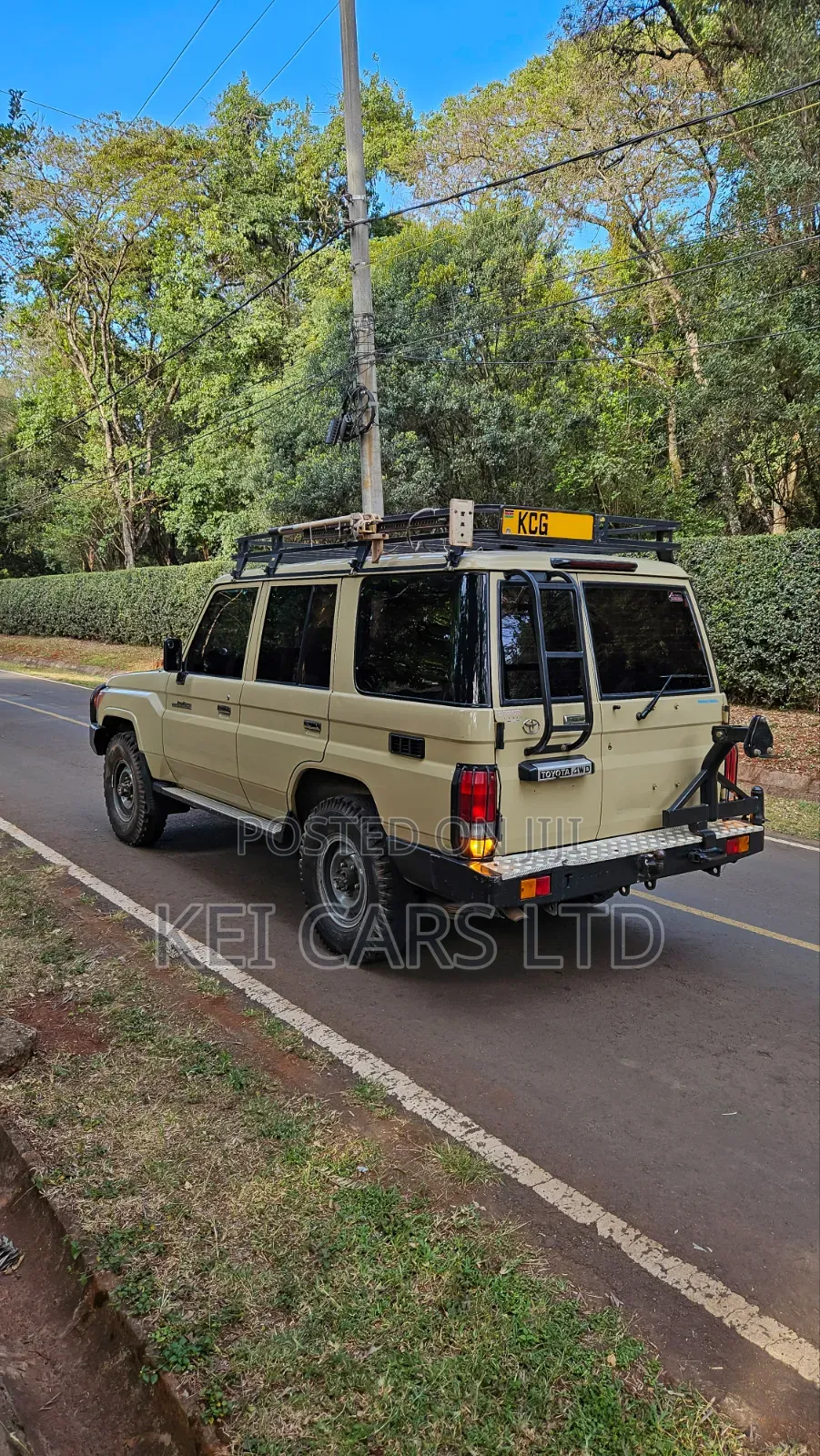 Toyota Land Cruiser 76 Series 2017 Beige