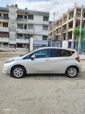 Nissan Note 2019 Silver