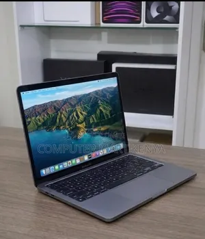 New Laptop Apple MacBook Pro 16GB Apple M1 SSD 1T