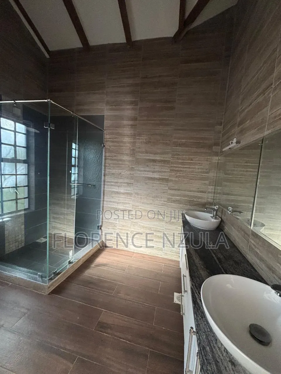 6bdrm House in Hardy for sale