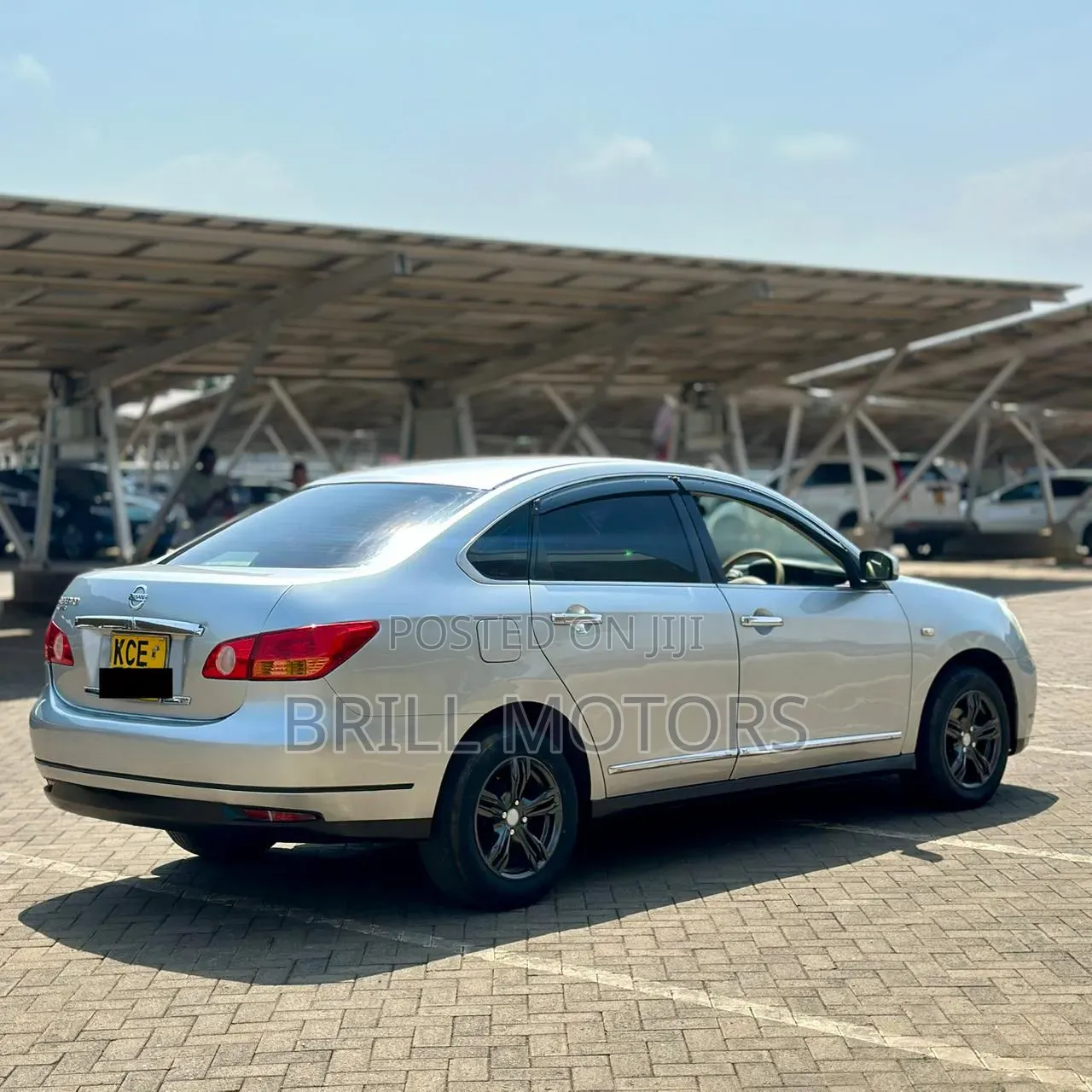 Nissan Bluebird 2008 Silver