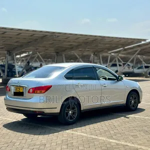 Nissan Bluebird 2008 Silver