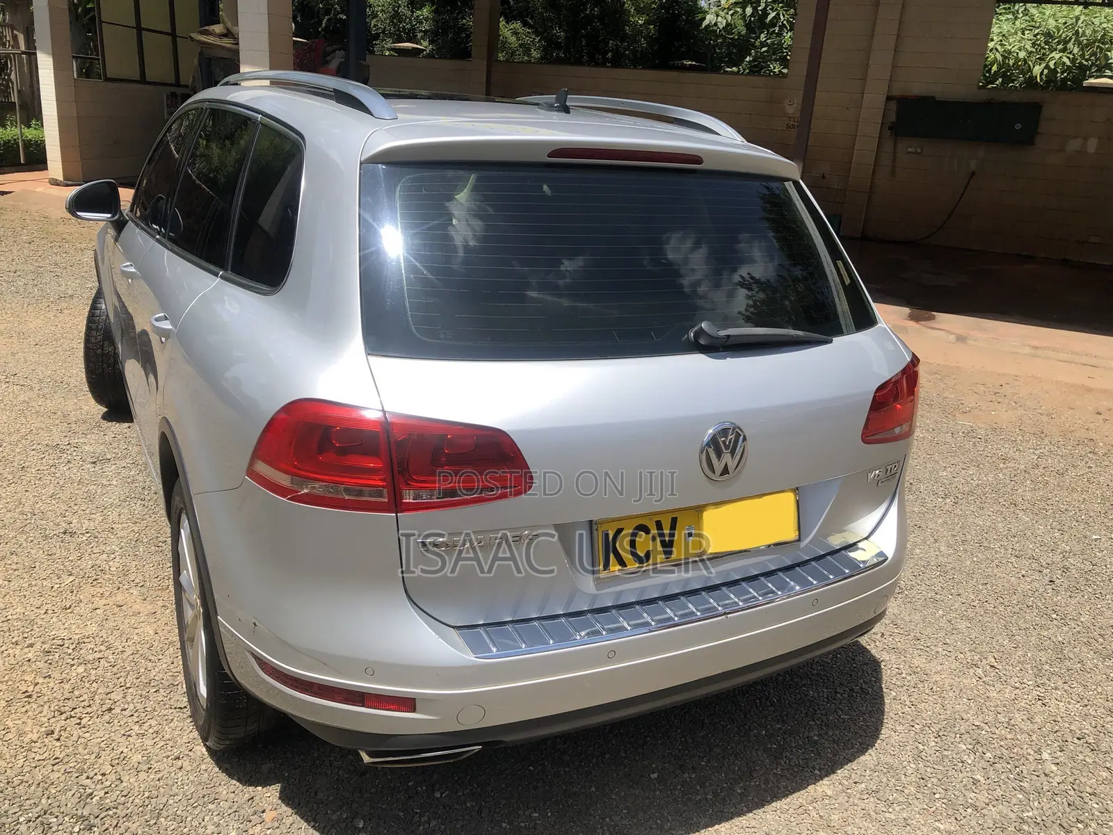 Volkswagen Touareg TDI Executive 2012 Silver