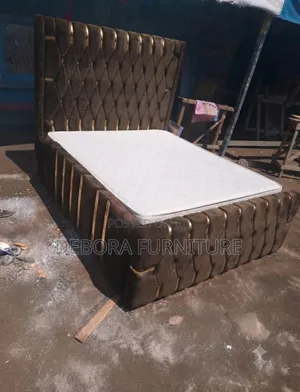 Dark Brown Chester 5*6 With Mattress