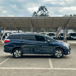 Honda Fit Shuttle 2018 Blue