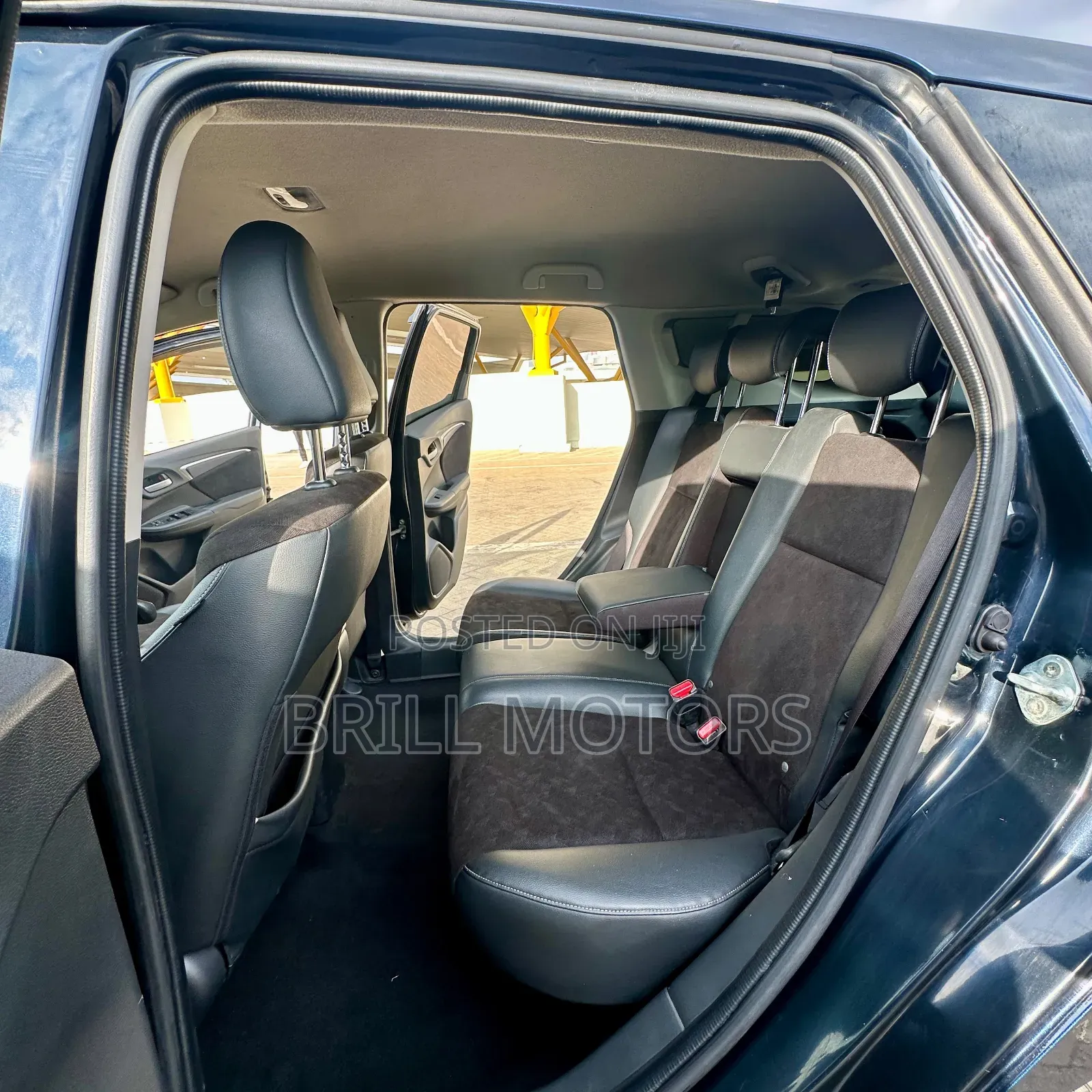 Honda Fit Shuttle 2018 Blue