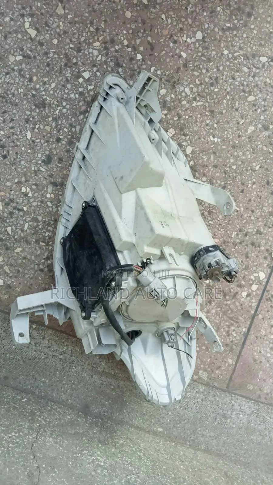 Headlights Toyota Raum