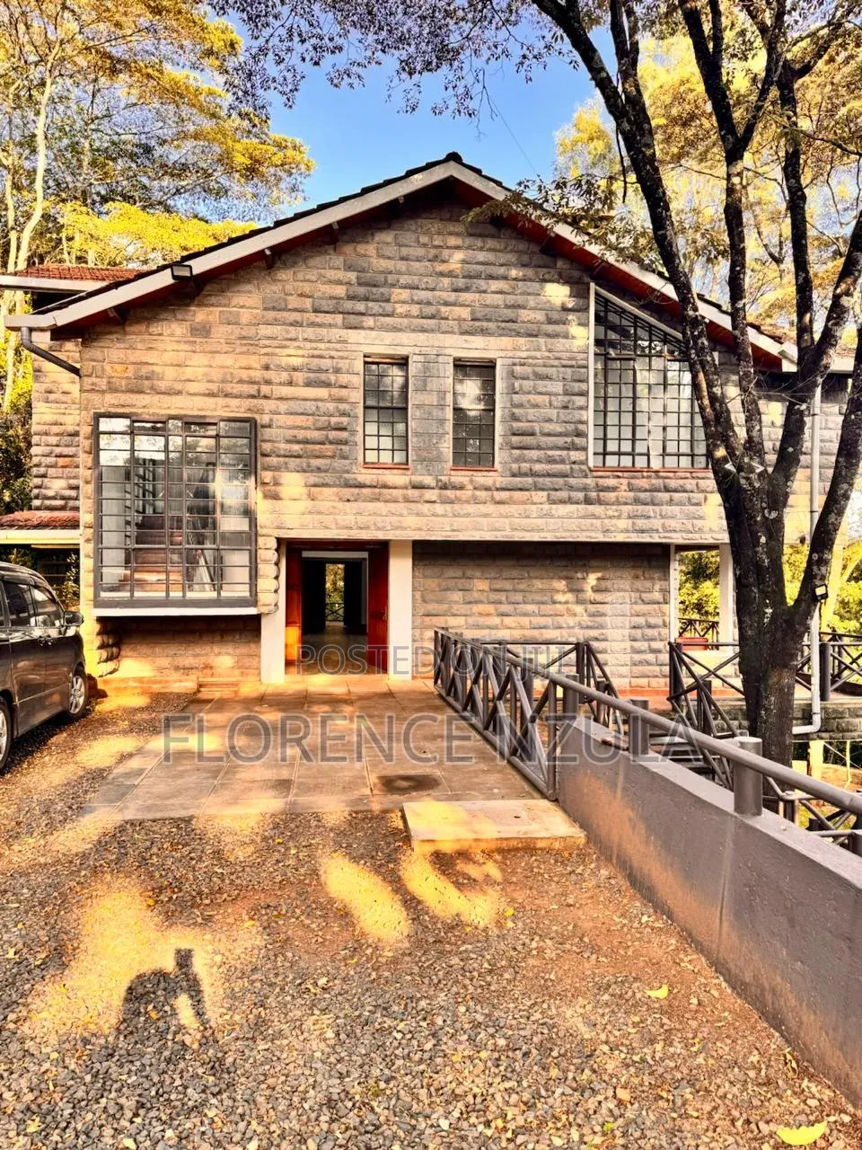 6bdrm House in Hardy for sale