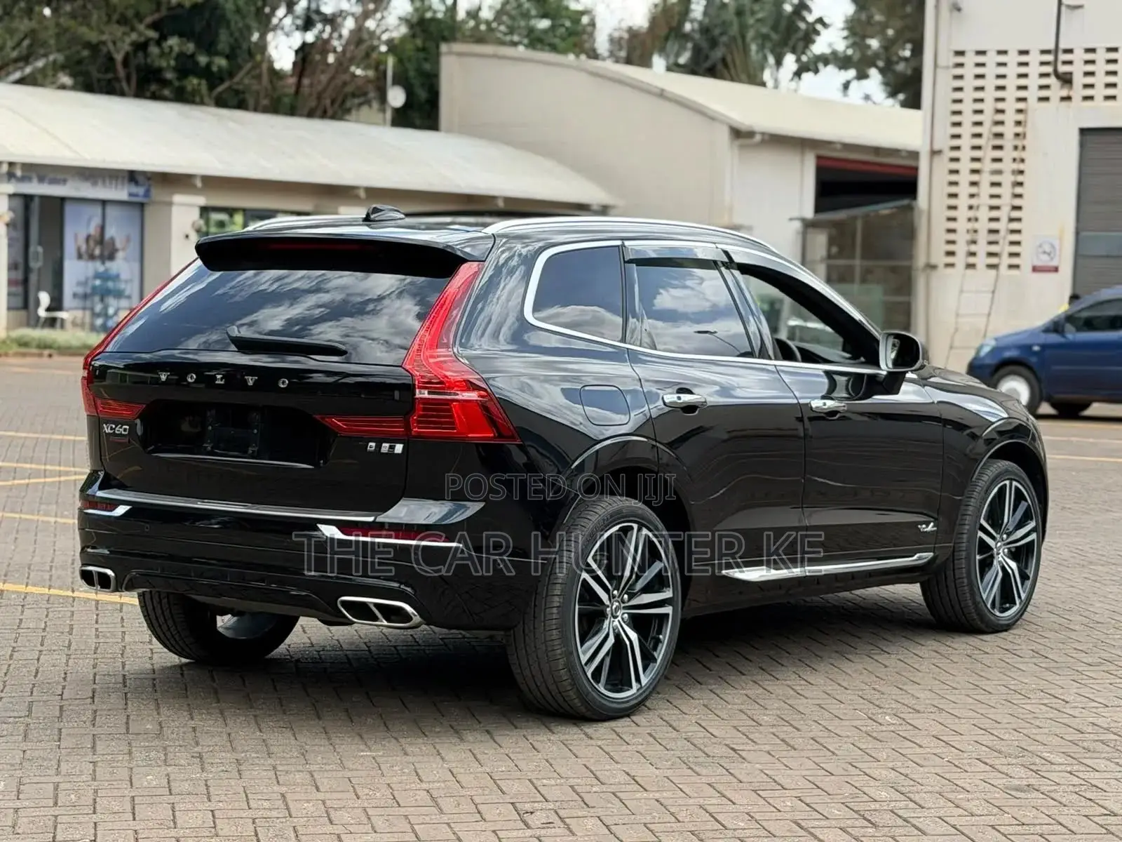 Volvo XC60 T6 R-Design AWD 2019 Black