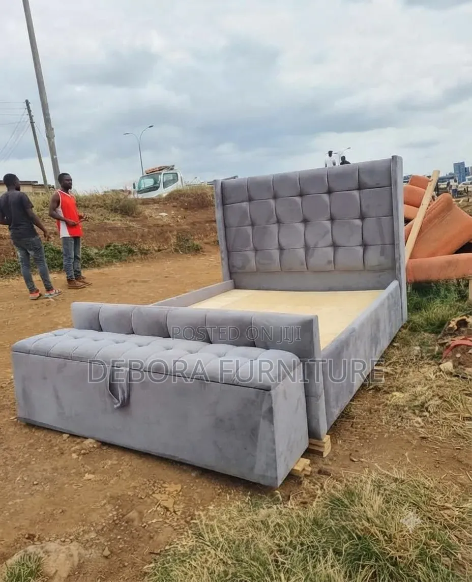 Modern Grey Velvet Tufted Bed With Matching Storage Ottoman