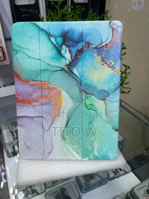 iPad Smart Marble Case