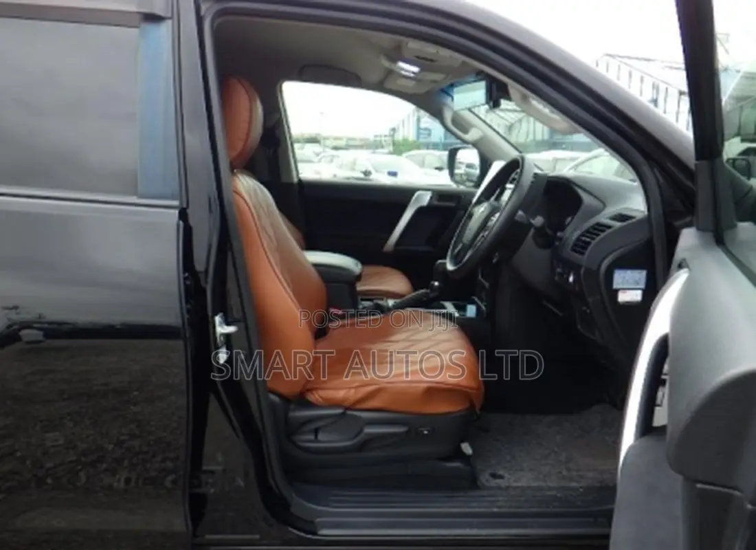 Toyota Land Cruiser Prado 2019 Black