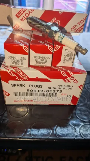 Plug SC16HR11 Corolla Prius Yaris Vitz New Model