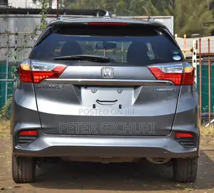 Honda Fit Shuttle 1.5 Hybrid 2WD 2018 Gray