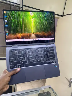 Laptop Samsung Galaxy Book 2 16GB Intel Core i7 SSD 512GB