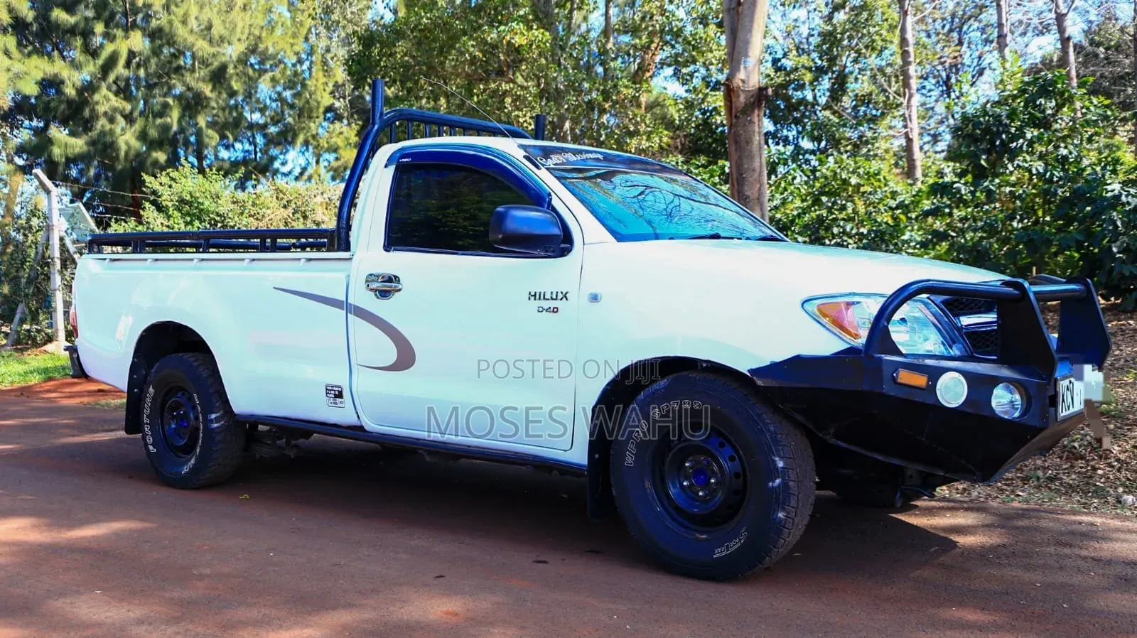 Toyota Hilux 2.5 D-4D SRX 2012 White