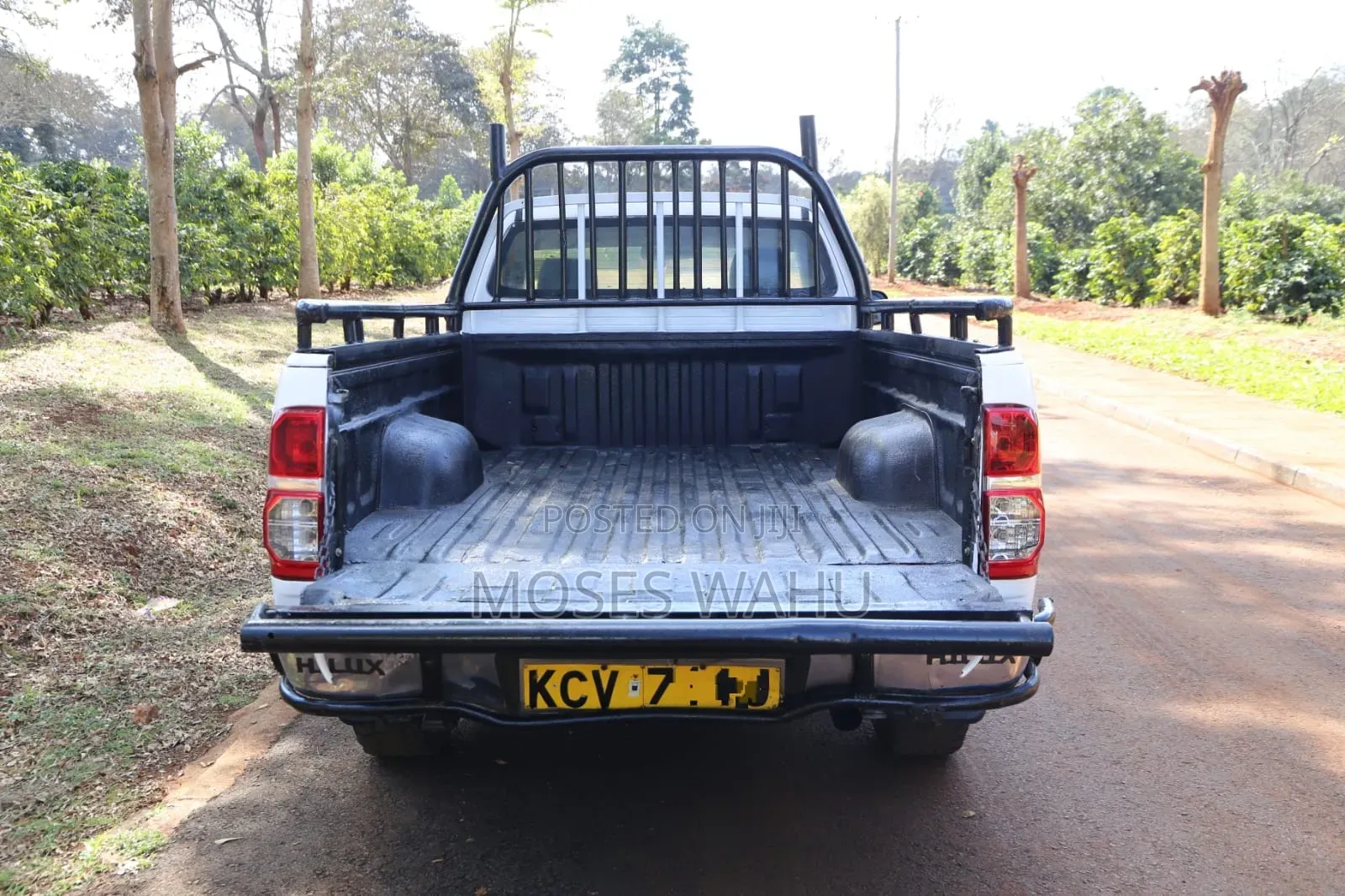 Toyota Hilux 2.5 D-4D SRX 2012 White