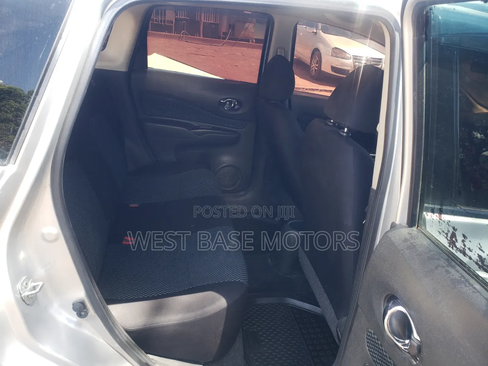 Nissan Note 2013 Silver