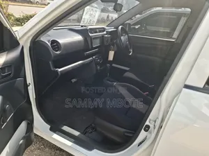 Toyota Probox 1.5 DX 2WD 2019 White