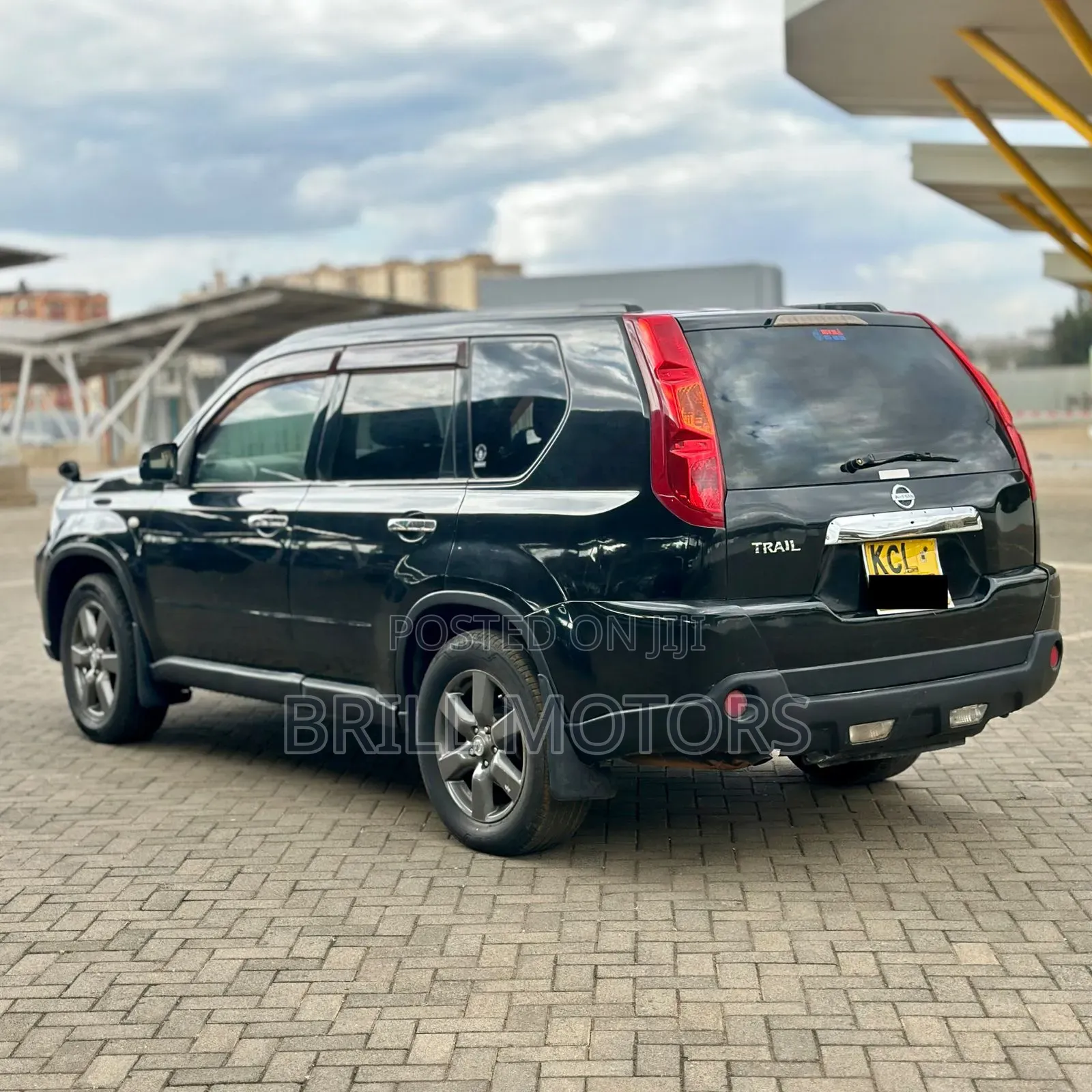 Nissan X-Trail 2010 Black
