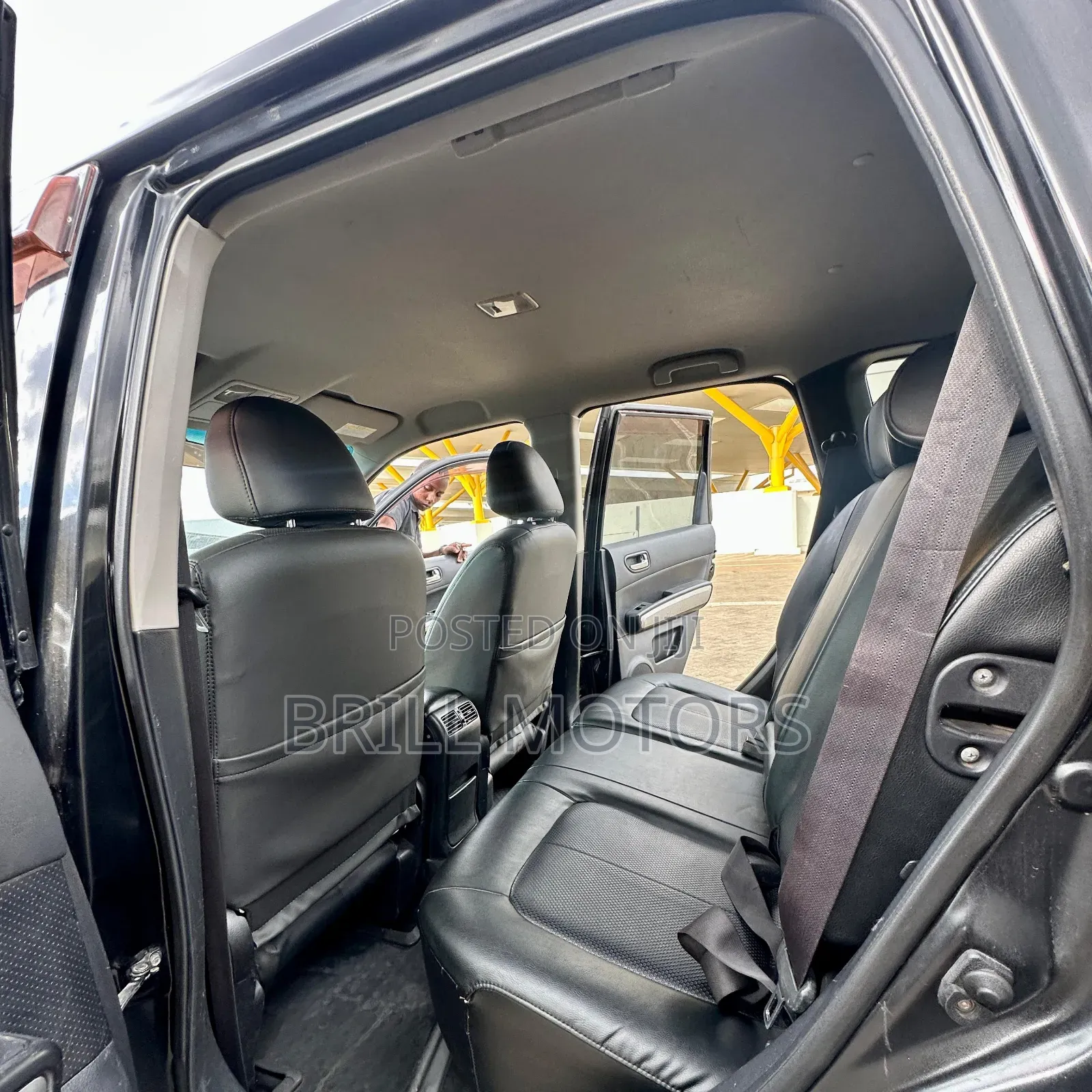Nissan X-Trail 2010 Black