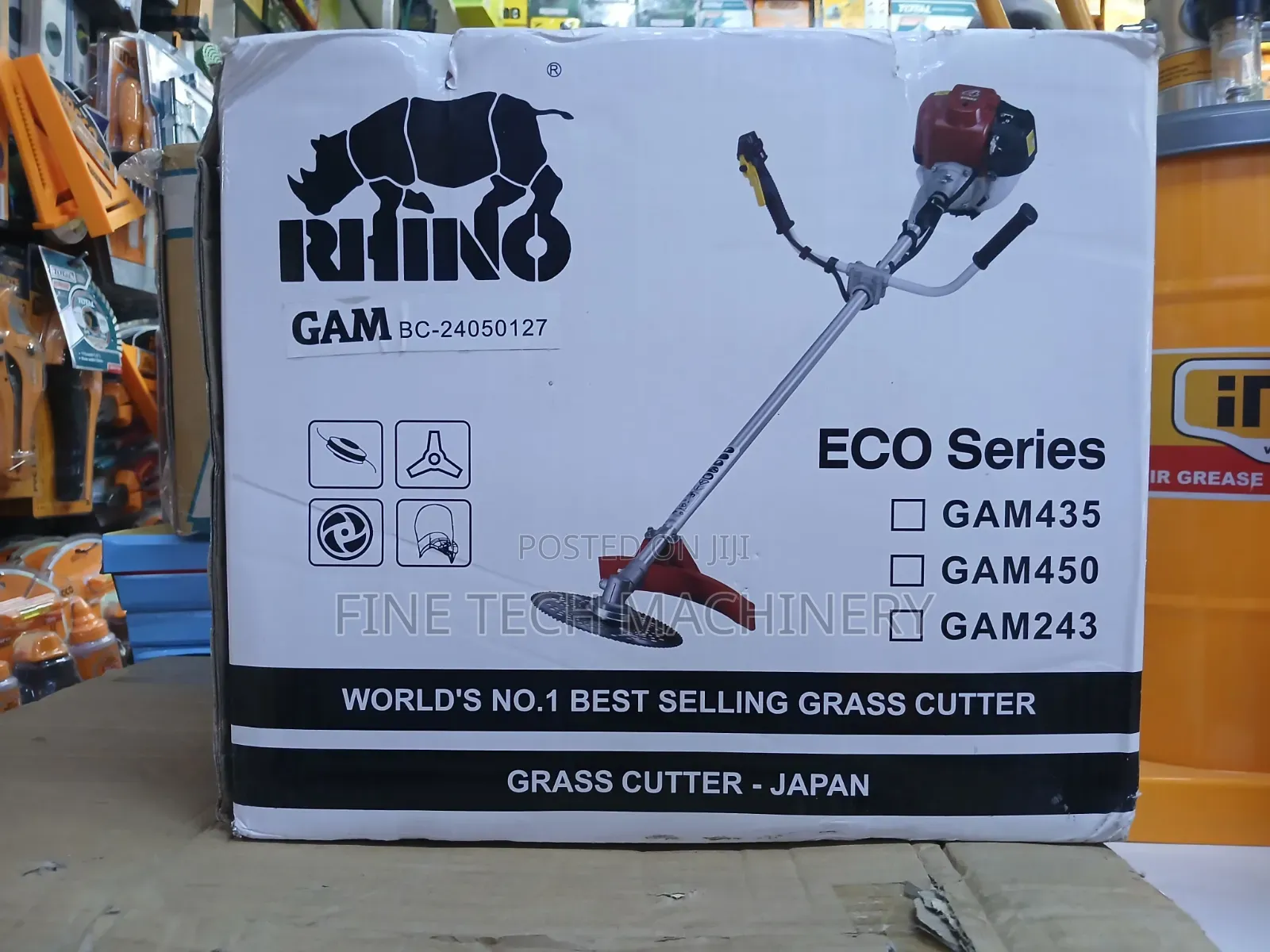 Rhino Brush Cutter Side Pack 4 Stroke and 8 Blades