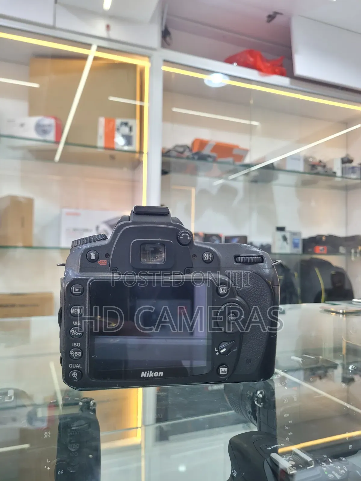 Nikon D90 SLR