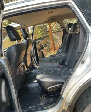 Toyota RAV4 2016 Silver