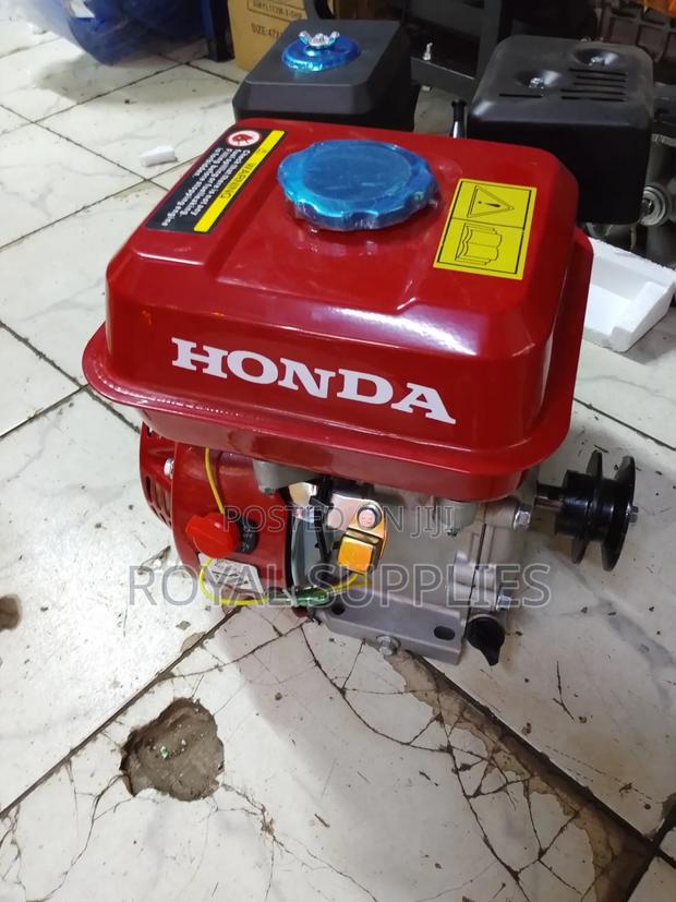 Honda 10hp Petrol Engine - thumbnail 2