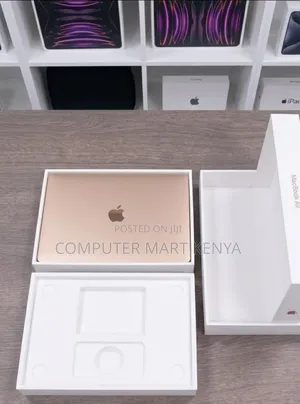 New Laptop Apple MacBook Air 2020 M1 8GB Intel Core i5 SSD 256GB