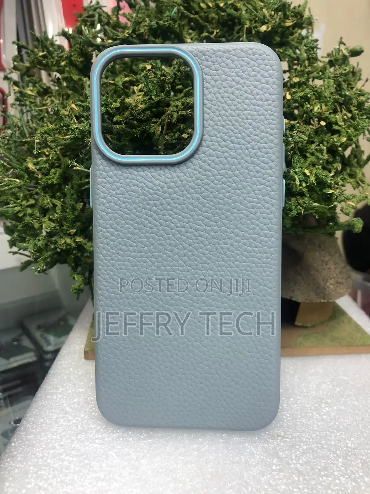 Light Pink Matte Liquid Silicone iPhone a Frame iPhone 14 Pro Max