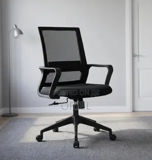 Office Chair : Mesh Mid-Back Swivel Staff Chair