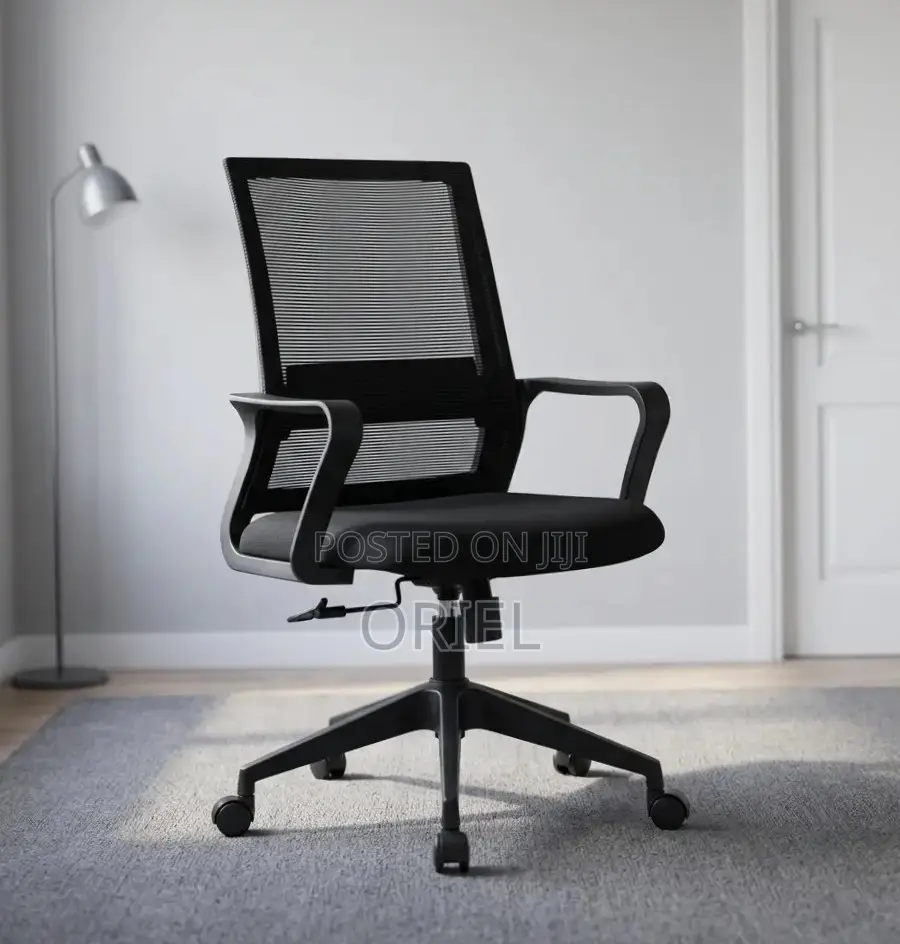 Office Chair : Mesh Mid-Back Swivel Staff Chair