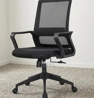 Office Chair : Mesh Mid-Back Swivel Staff Chair