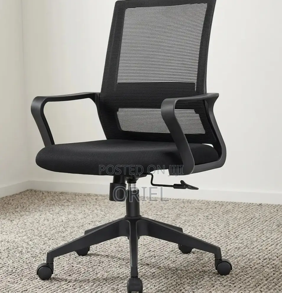 Office Chair : Mesh Mid-Back Swivel Staff Chair