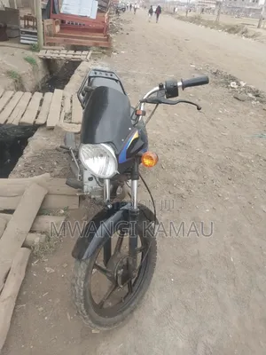 Bajaj Boxer 150 UG 2025 Black