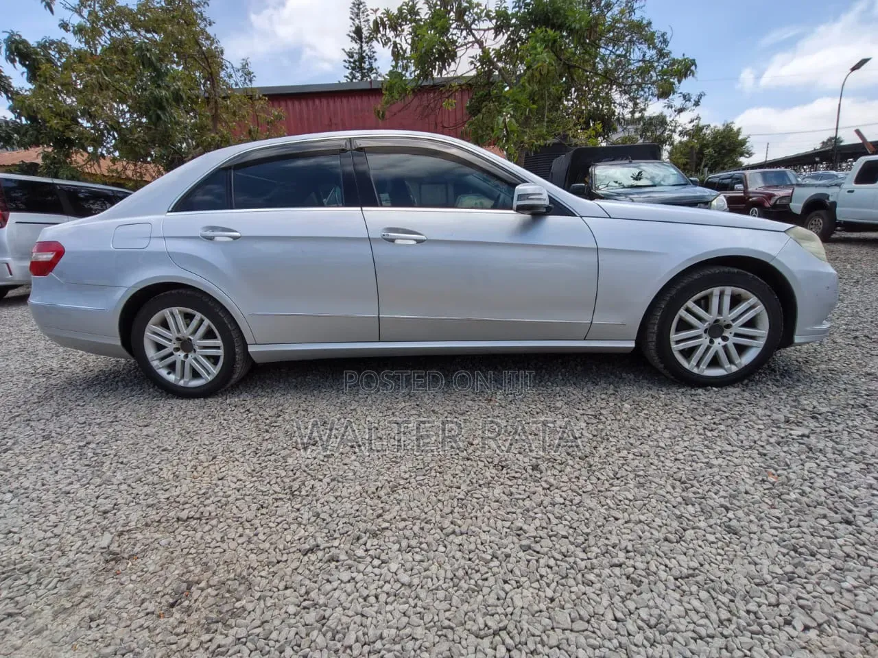 Mercedes-Benz E300 2009 Silver