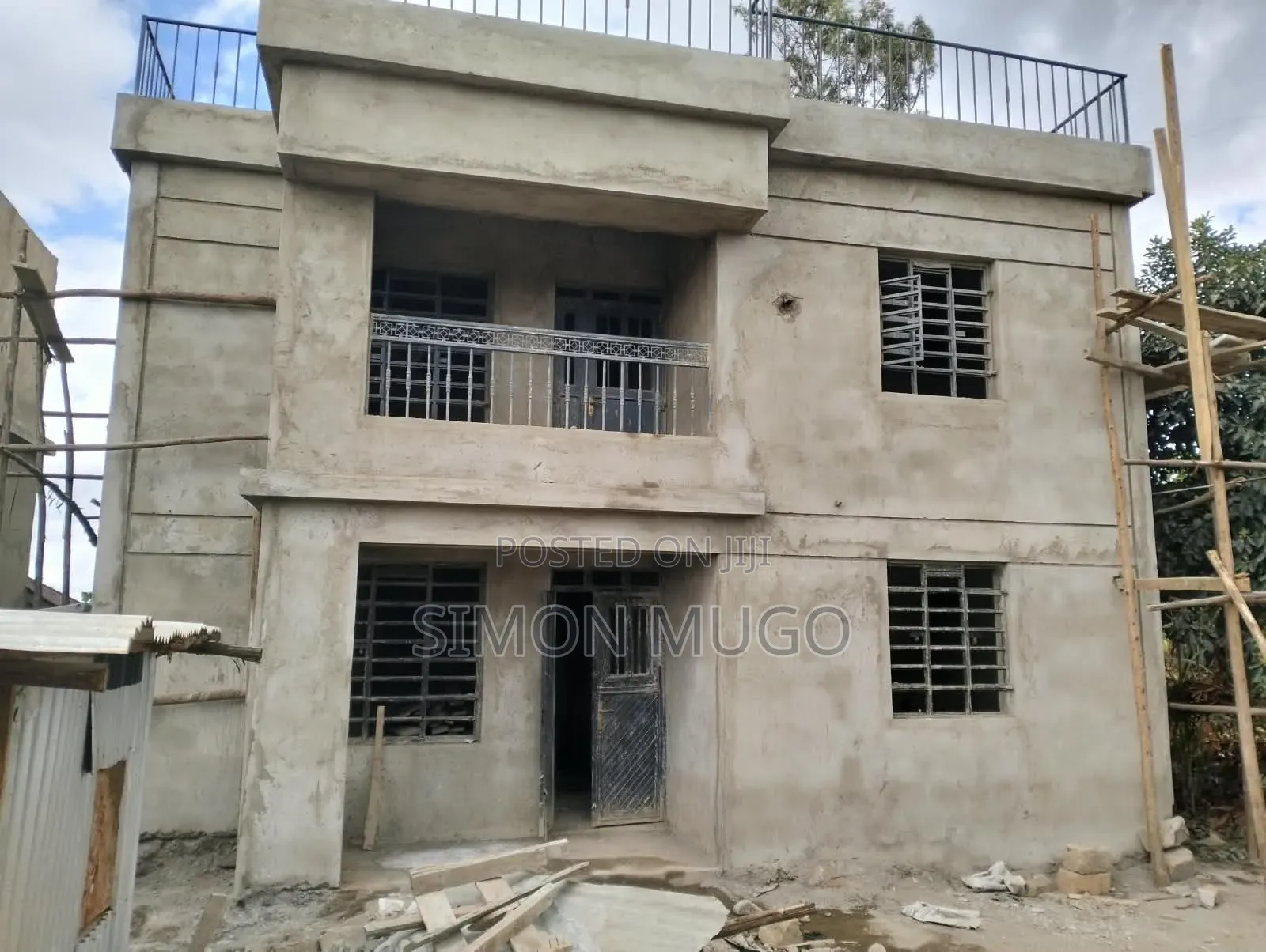 4bdrm Maisonette in Toll Estate for sale