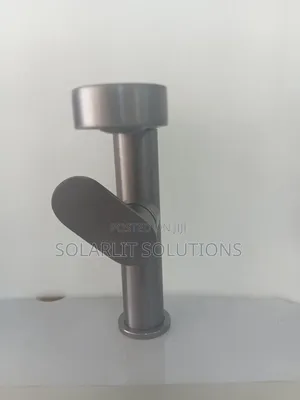 Modern Tall / High-Rise Single-Handle Vessel Sink Bathroom Faucet