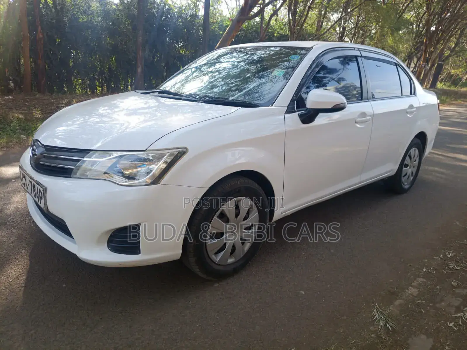 Toyota Axio 1.5 G 2WD 2013 White