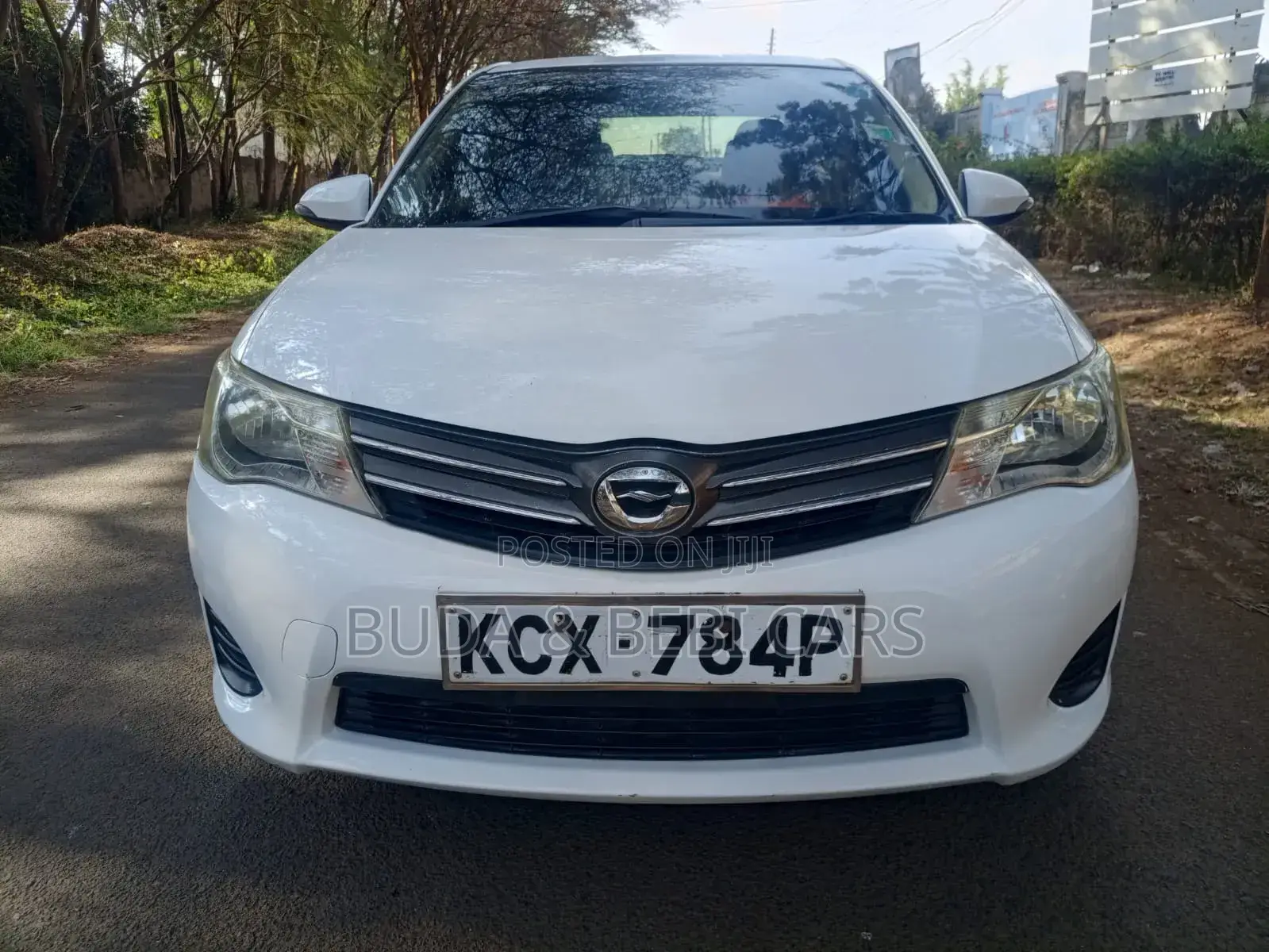 Toyota Axio 1.5 G 2WD 2013 White